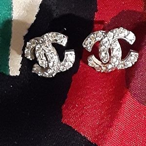 Vintage chanel 925 CC Logo Earrings
